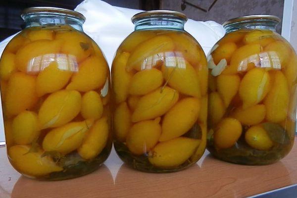 การเตรียมมะเขือเทศ