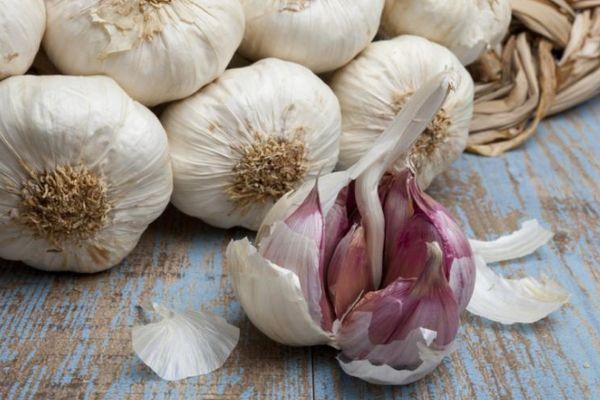 หัวกระเทียม