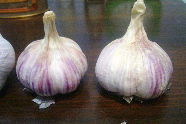 หัวกระเทียม