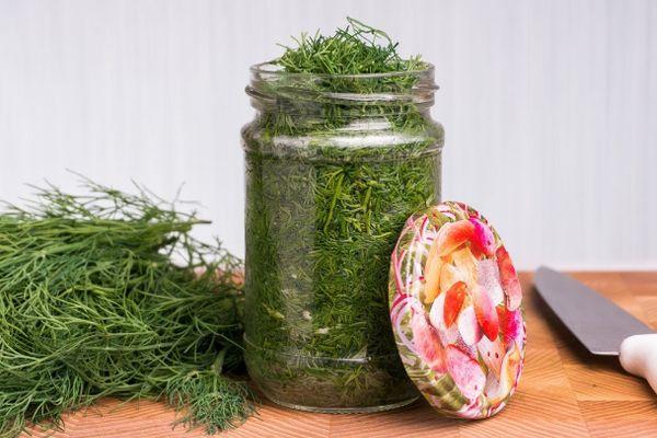 ผักชีลาวในขวด