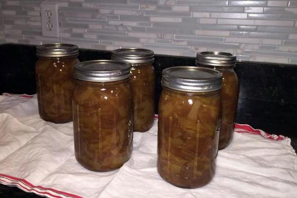 ซูกินี่จอร์เจียในขวดโหล