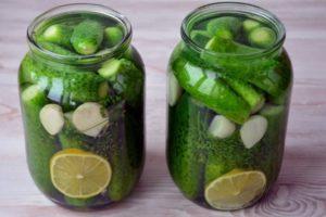 สูตรดองแตงกวาปรากแสนอร่อยด้วยมะนาวและกรดซิตริกสำหรับฤดูหนาว