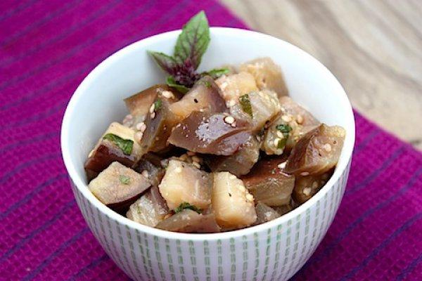 มะเขือยาวหมักในชาม