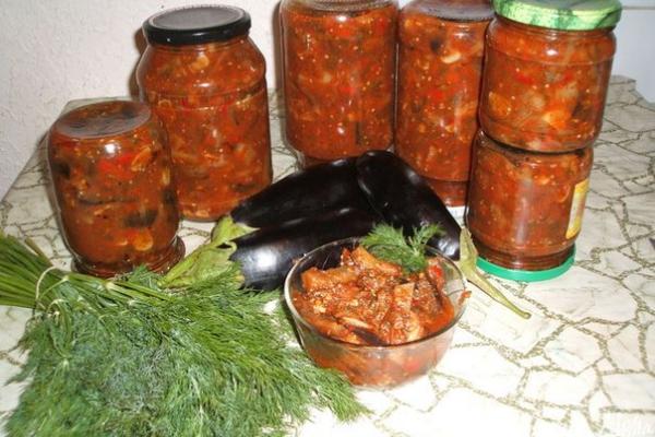 lecho d'aubergines et de légumes verts