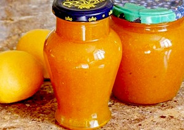 แอปริคอตบดในขวด