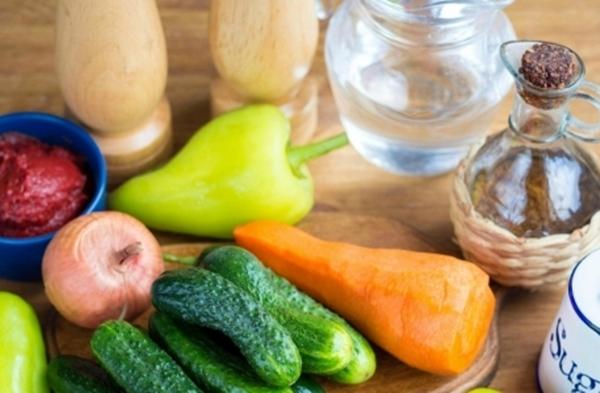 ส่วนผสมสำหรับทำเลโชกับแตงกวา