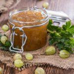 แยมลูกเกดในขวด