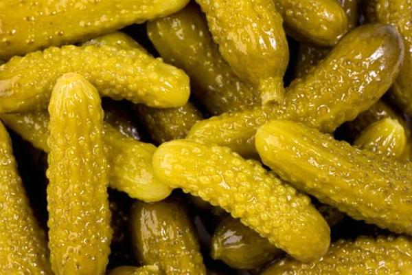 แตงกวากระป๋อง