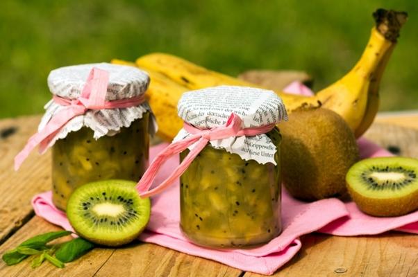 แยมกีวีและกล้วย