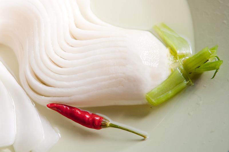 หัวไชเท้าดอง