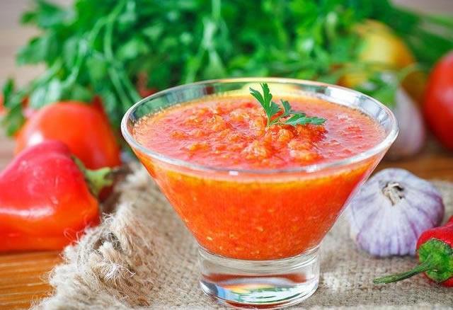 adjika de courgettes