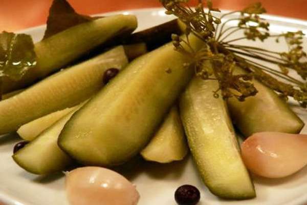 ผักดองหั่นบาง