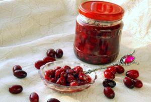 Recettes pour faire de la confiture de cornouiller avec et sans noyaux à la maison et instructions pour conserver la confiture pour l'hiver