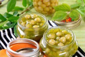 วิธีทำเยลลี่ลูกเกดสำหรับฤดูหนาวที่บ้าน: สูตรง่ายๆ