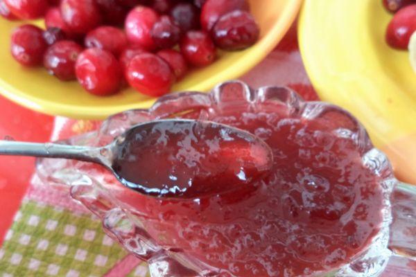 แยมเบอร์รี่