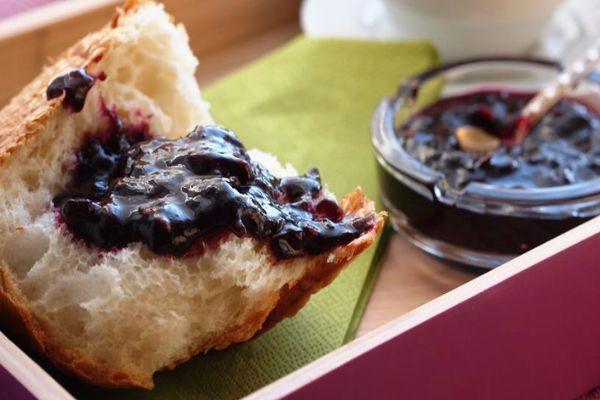 แยมเบอร์รี่