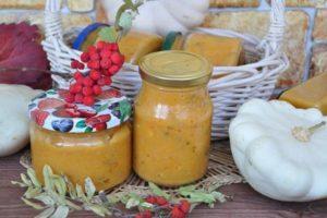 สูตรง่ายๆ สำหรับคาเวียร์สควอชในหม้อหุงช้าและบนเตาสำหรับฤดูหนาว คุณจะเลียนิ้วของคุณ