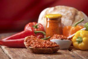 สูตรคาเวียร์ฟักทองทำง่ายและรวดเร็วสำหรับฤดูหนาวที่จะทำให้คุณเลียนิ้ว