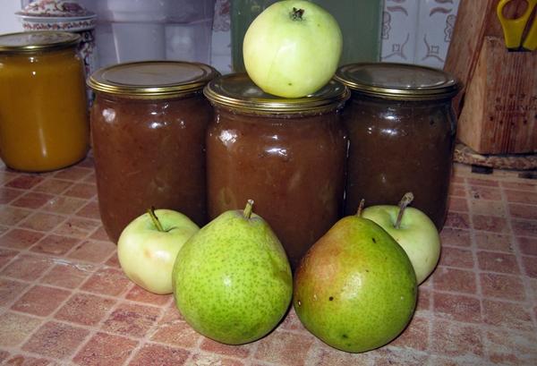 confiture de poires et de pommes