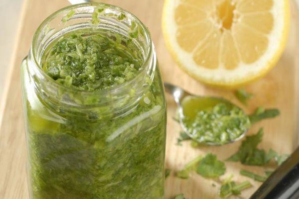 ผักชีดอง