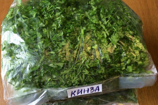 ผักชีในถุง