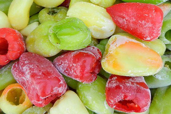 การแช่แข็งพริกทั้งลูก