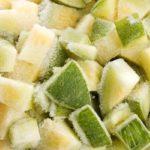 ก้อนน้ำแข็งแช่แข็ง