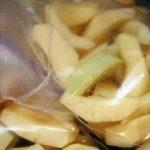 แอปเปิ้ลแช่แข็งในถุง