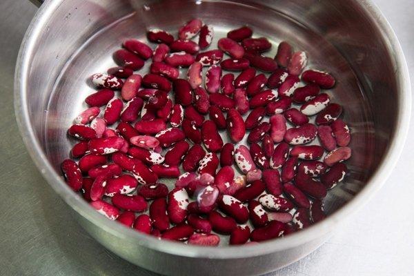 faire bouillir des haricots rouges