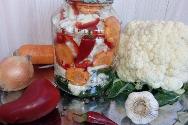 การดองกะหล่ำปลี