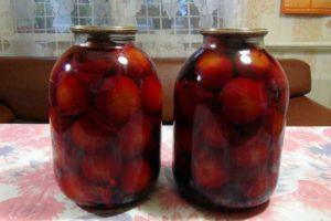 สูตรที่ดีที่สุดสำหรับมะเขือเทศกระป๋องและบีทรูทแดงสำหรับฤดูหนาว