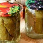 การดองใบองุ่น