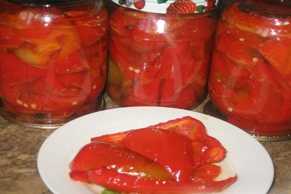 poivron rouge en bocaux