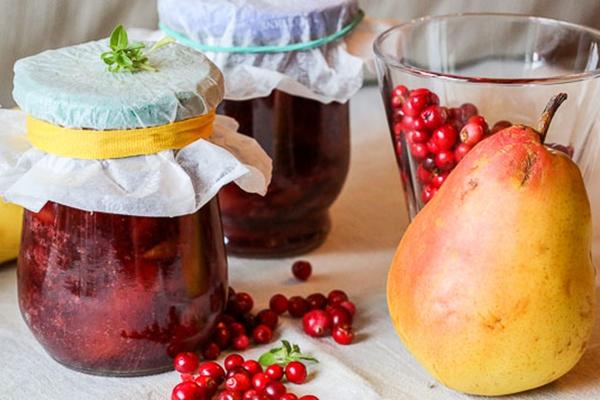 แยมลิงกอนเบอร์รี่และลูกแพร์