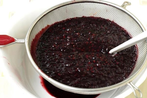 ขั้นตอนการทำเยลลี่แบล็กเบอร์รี่