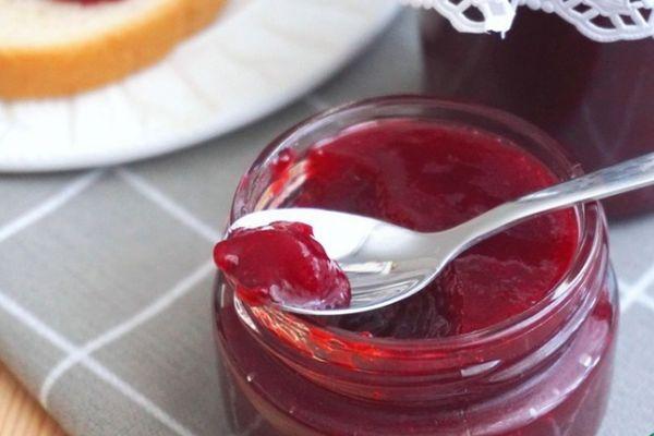 Un pot de confiture