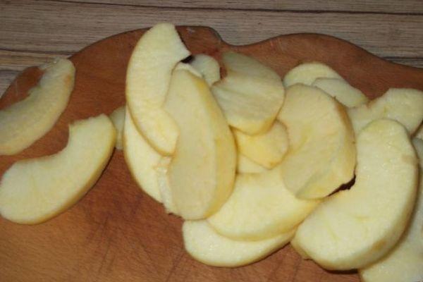 แอปเปิ้ลหั่นบาง ๆ