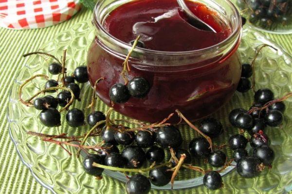 แยมเบอร์รี่