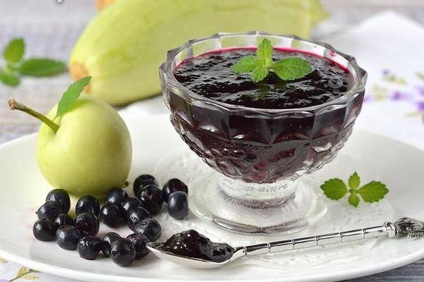 บลูเบอร์รี่กับแอปเปิ้ล