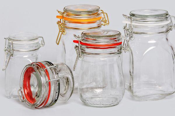 ขวดโหลบรรจุกระป๋อง