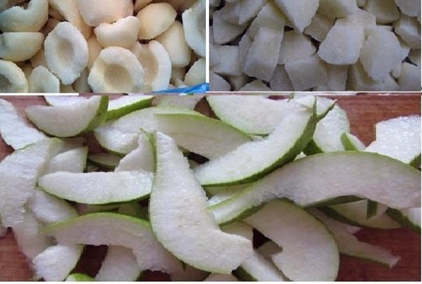 ชิ้นลูกแพร์แช่แข็ง