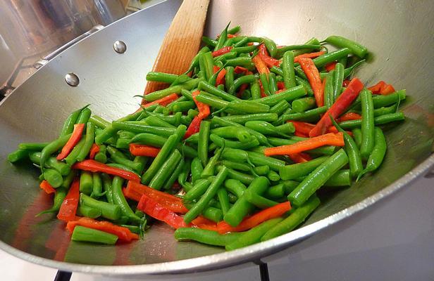 ถั่วและพริก