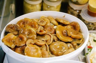 ฝานมหญ้าฝรั่นดองในชาม