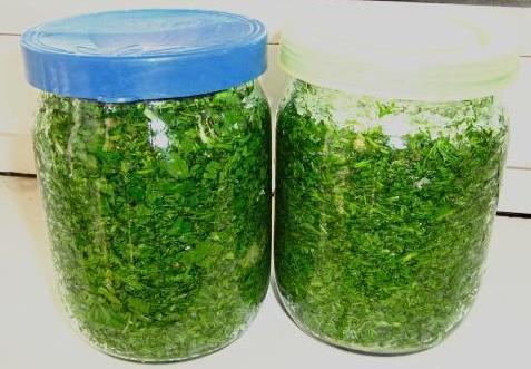 ผักชีลาวดองสำหรับฤดูหนาว