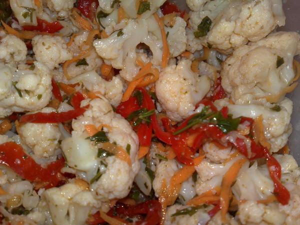 กะหล่ำดอกสไตล์เกาหลีในชาม