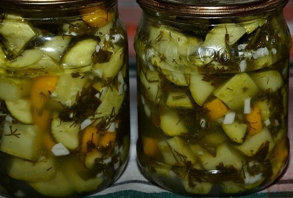 บวบเหมือนเห็ดนมกับแครอท