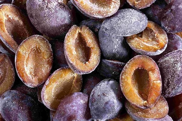 ลูกพลัมแช่แข็งไม่มีเมล็ด