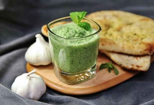 กระเทียมดอง