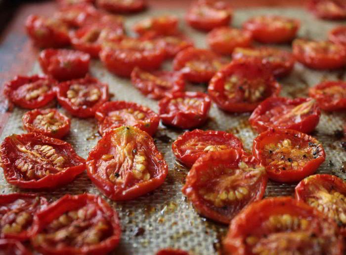 tomates séchées au soleil