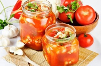 ดอกกะหล่ำในซอสมะเขือเทศในขวด